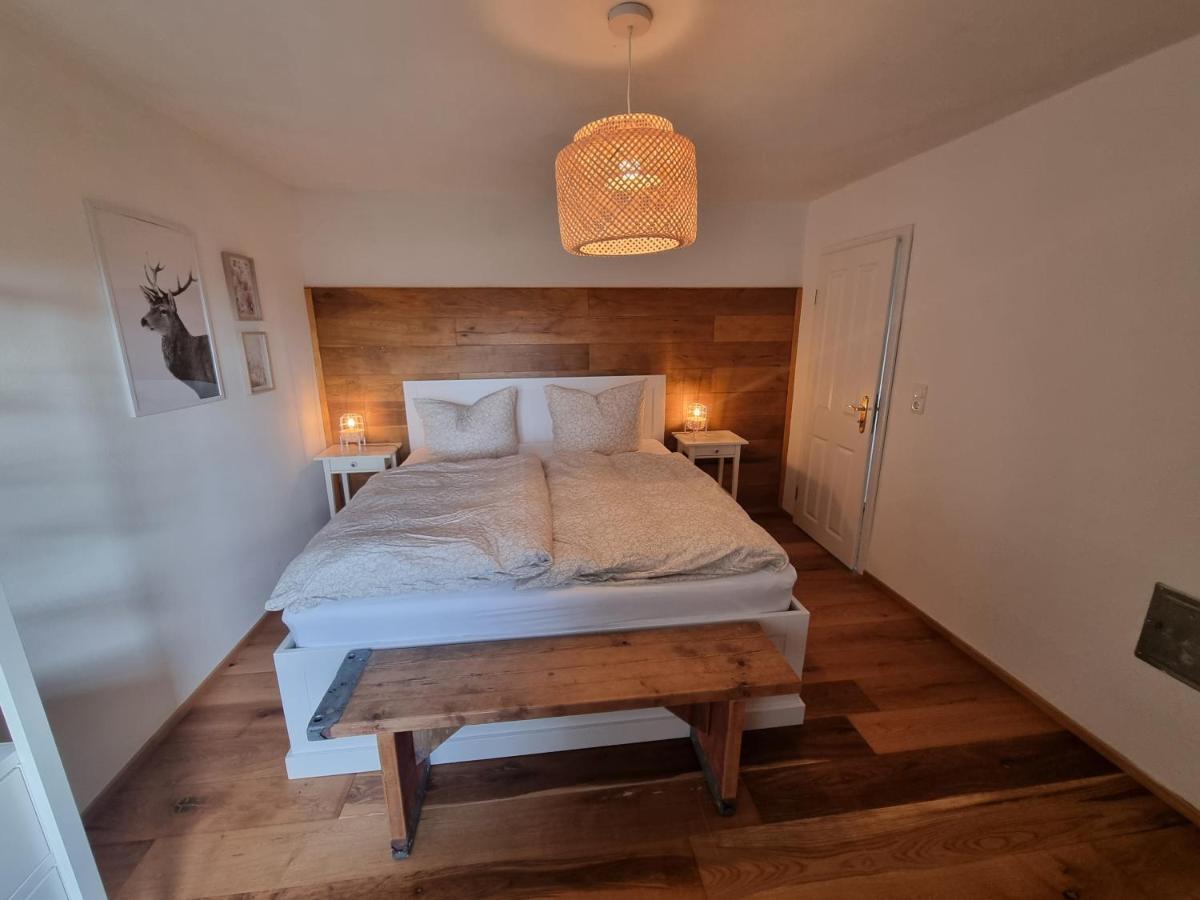 מכרניך Charmantes Eifel Ferienhaus An Der Schavener Heide מראה חיצוני תמונה